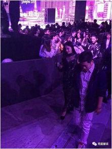 娱乐圈两个人吃瓜事件